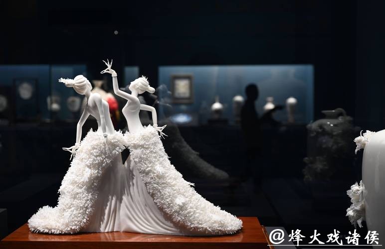 “中国白·德化瓷”对外文化交流活动在京举行 “中国白·德化瓷”对外文化交流活动在京举行